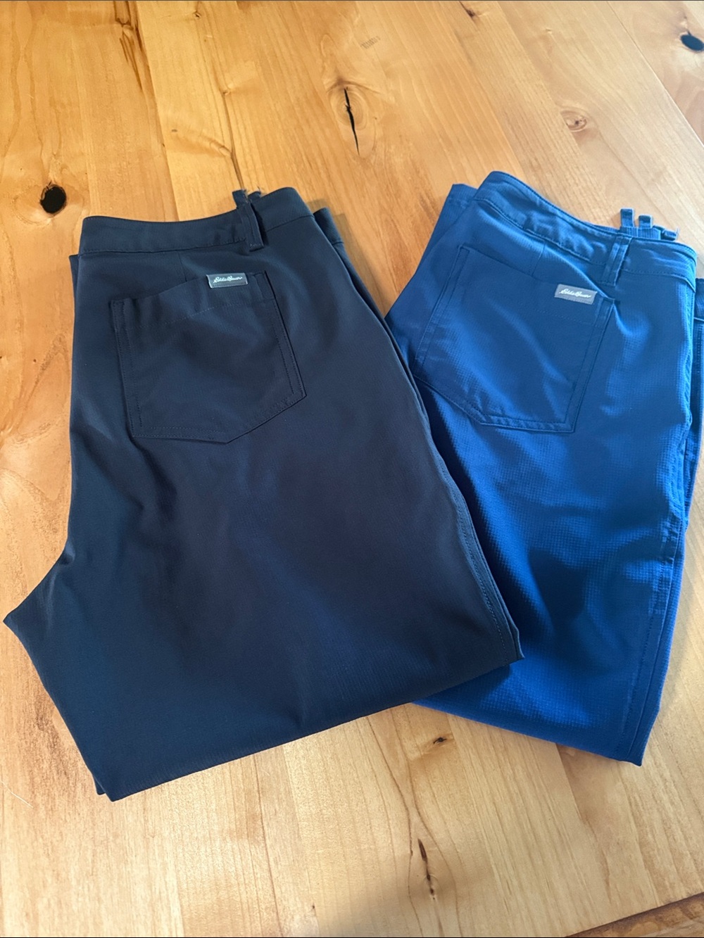 2 Pair Eddie Bauer Women’s Rip-Stop Performance Crop Pants
